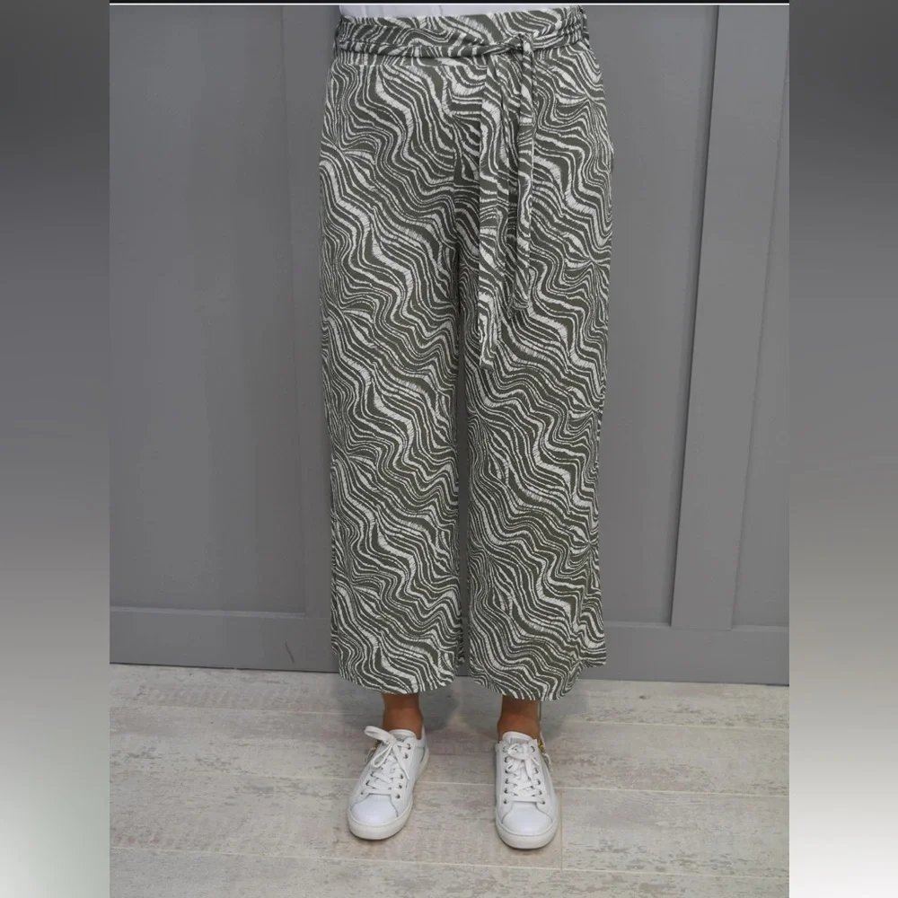 New Marble Khaki And White Swirl Culotte Trouser Pants With‎ Tie Belt